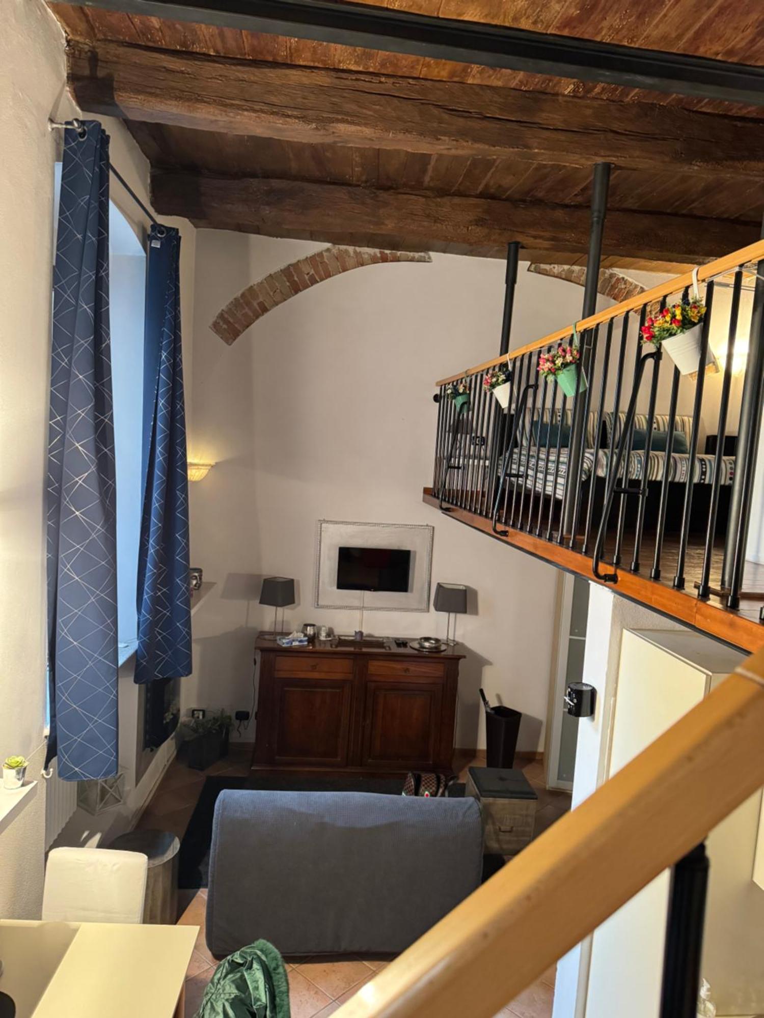 Bon Bon Apartamento Asti Exterior foto